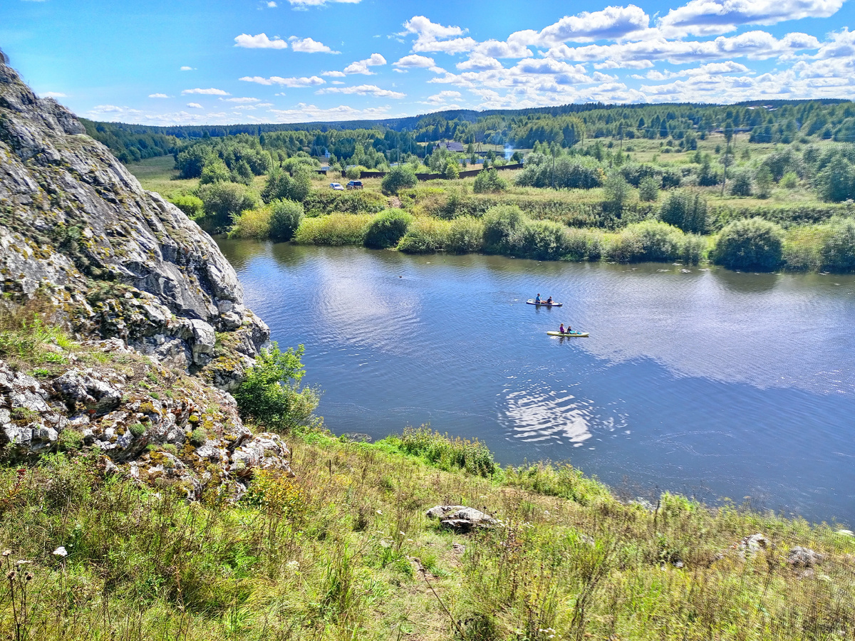 Река Чусовая. Скала Слободской камень. Одно из любимейших моих мест на Урале. Фото автора.