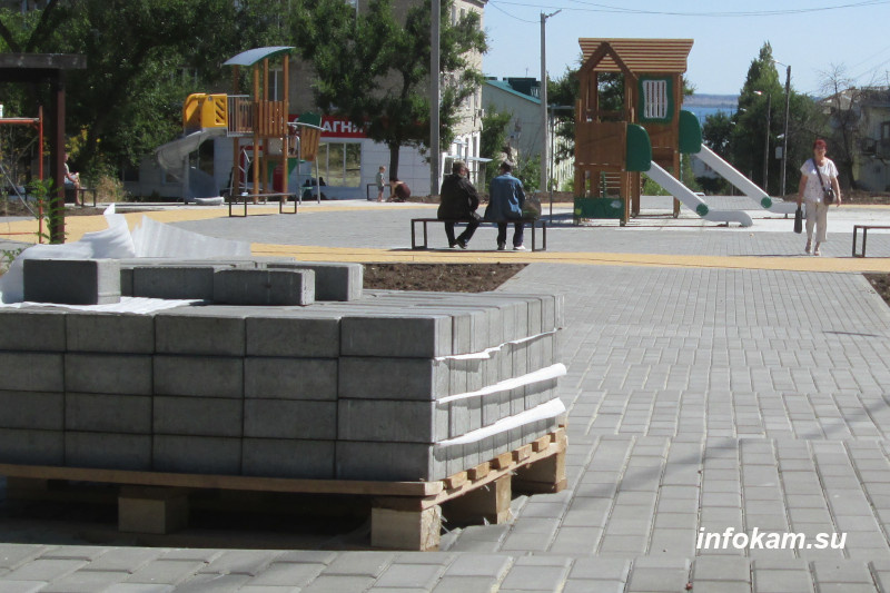    На улице Молодежной (из архива ИНФОКАМа)