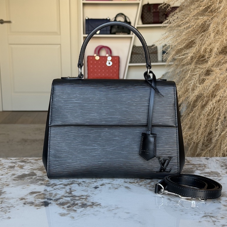 Сумка Louis Vuitton Cluny BB 