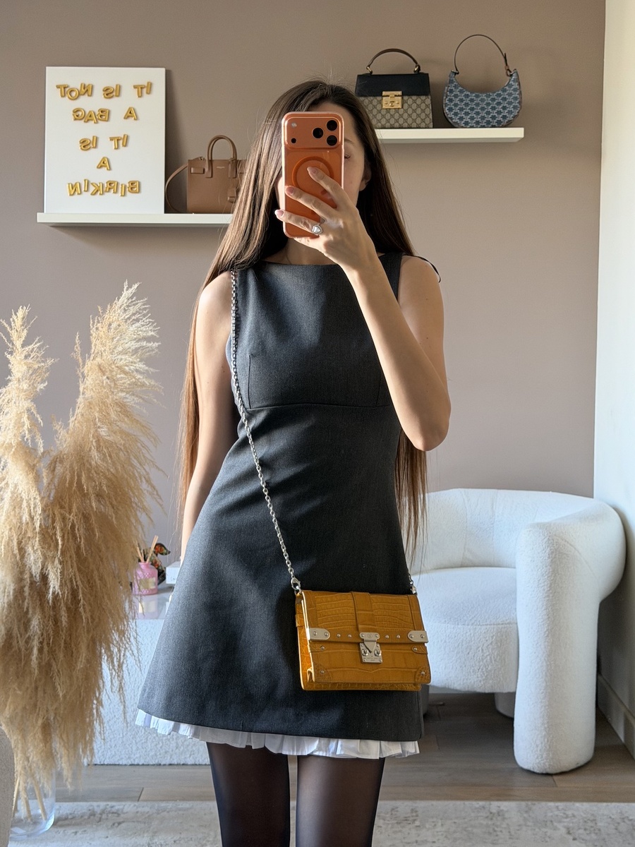 Сумка Louis Vuitton Trunk Chain из кожи аллигатора 