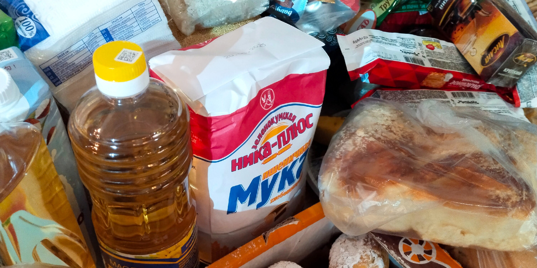 Они уже не могут улучшить свою участь. Надеются на нас