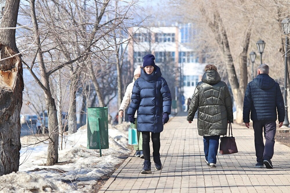 На улице Осипенко.