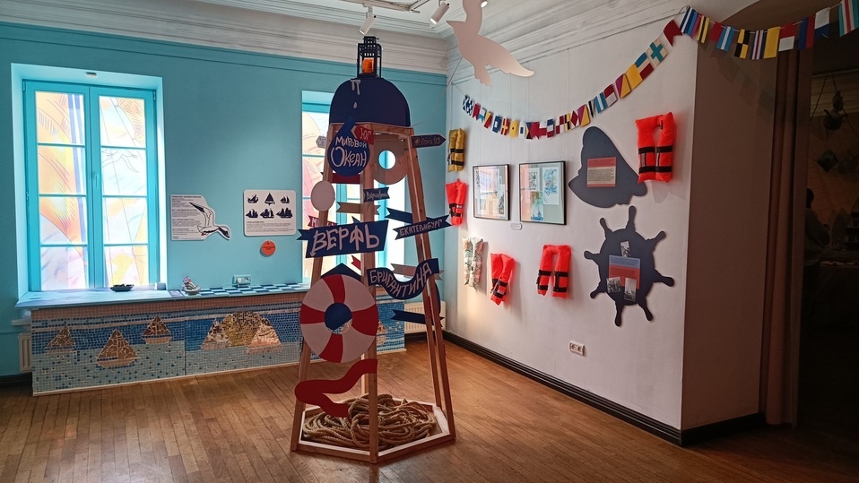     Выставка к 65-летию отряда «Каравелла» Владислава Крапивина. Фото: Николай Курилов / МК-Урал.