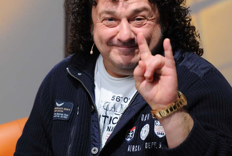 Игорь Саруханов сегодня: 70-летний романтик с гитарой, который всё ещё в пути