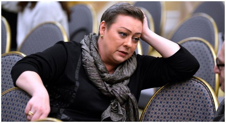 М. Аронова: отношение к цветам на поклонах