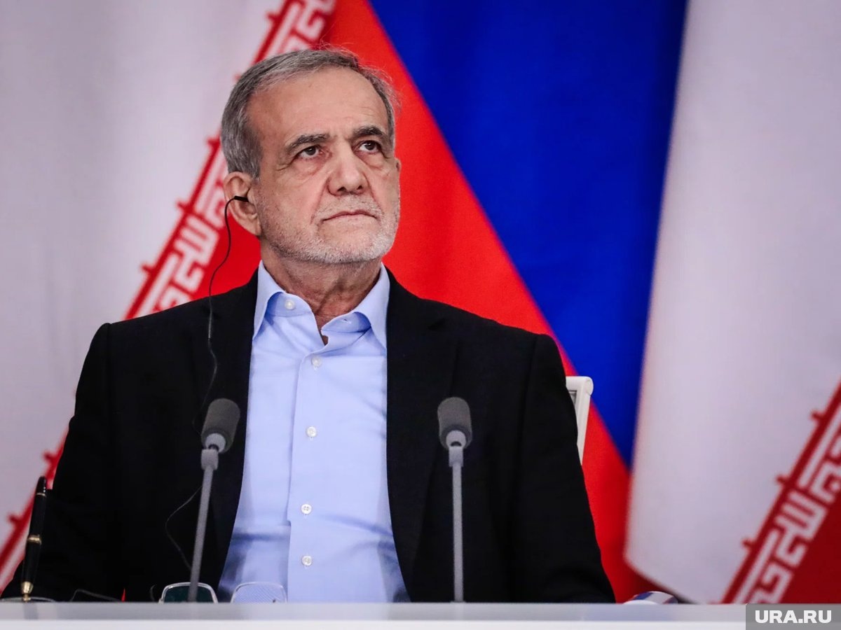     Масуд Пезешкиан попросил помощи у БРИКС