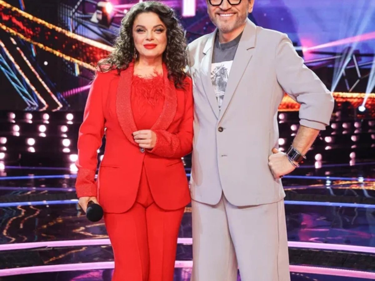     Вот уже ни один сезон Наташа Королева является ведущей шоу «Суперстар»