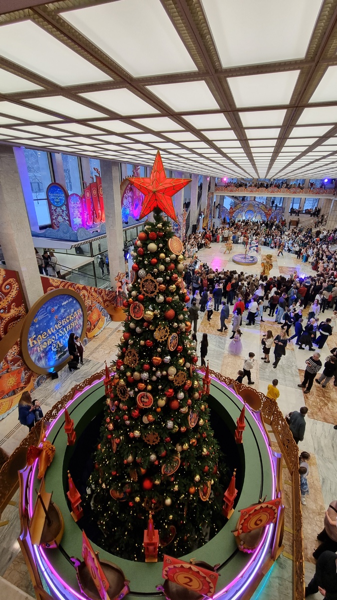 Фойе Государственного Кремлевского Дворца