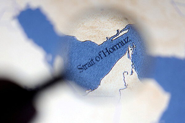 Ормузский пролив на карте / Dado Ruvic/Reuters    📷