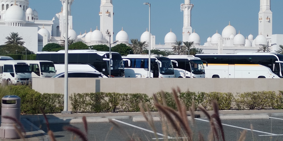 Самый большой ковёр в мире. Мечеть Шейха Заида.