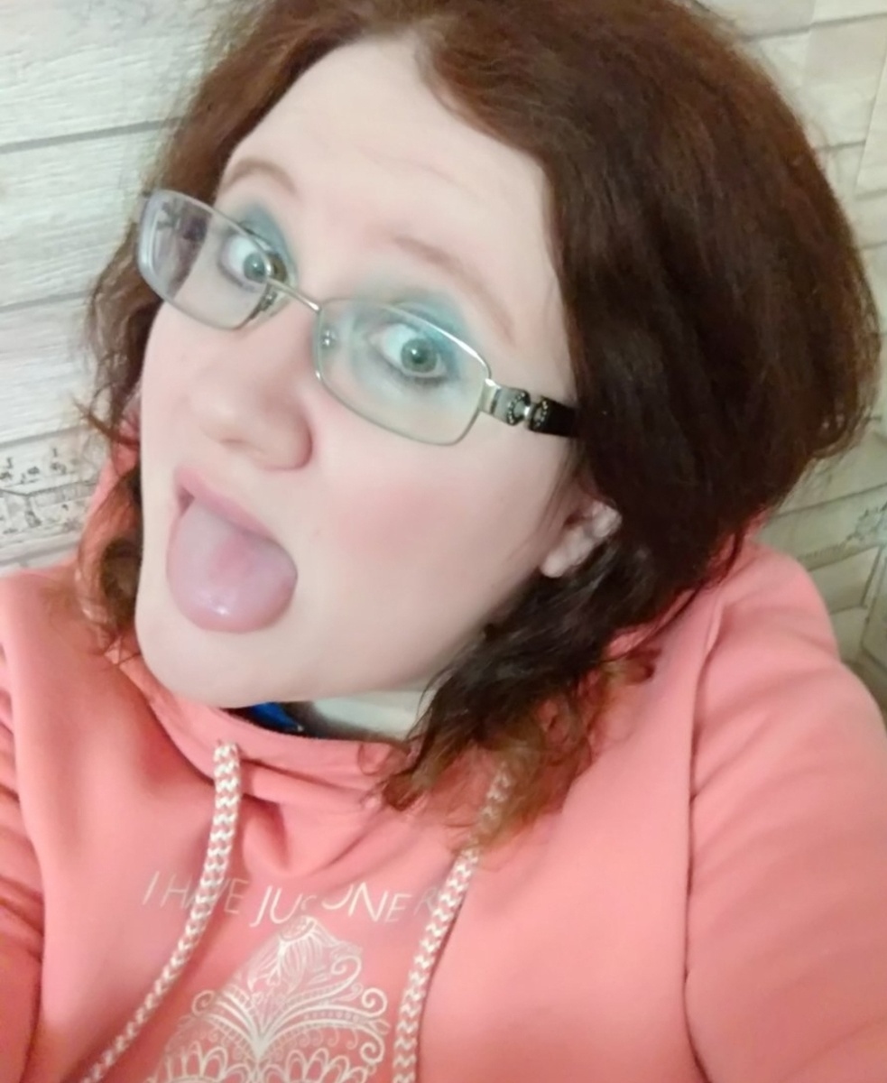 Тут уже толстая 😁