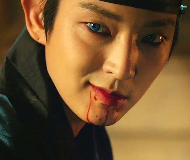 Уютным вечерком в вампирском чате