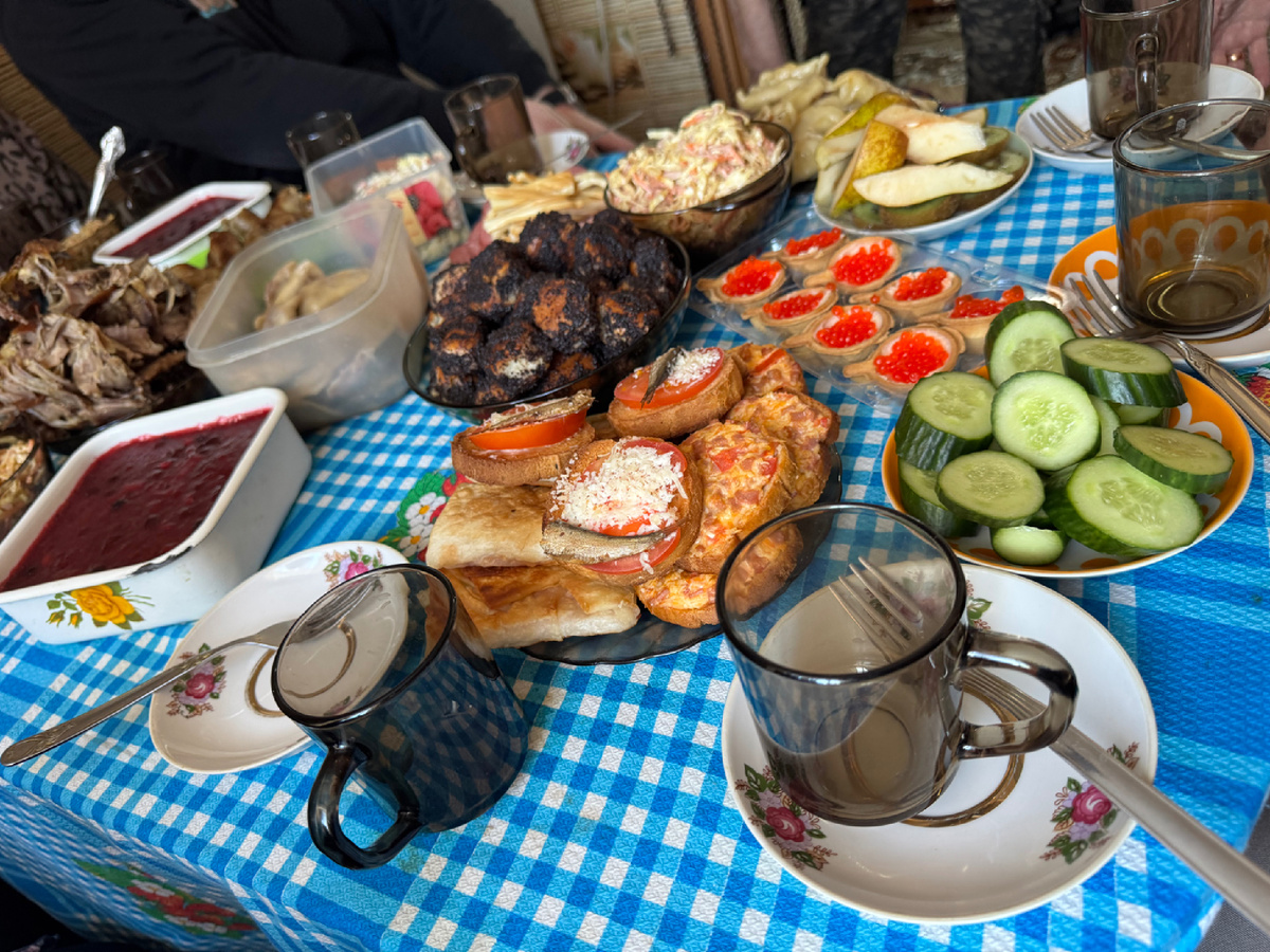 Деревенский перекус.