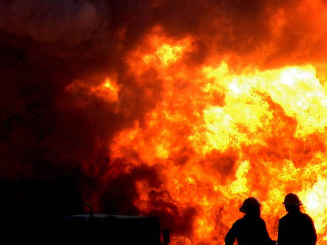    США пожар пожарный огонь \ EPA