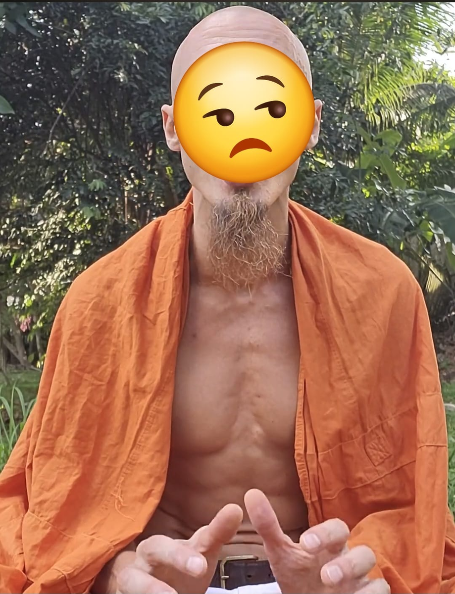 Гуру в буддистских одеждах, покоритель женских сердец. 