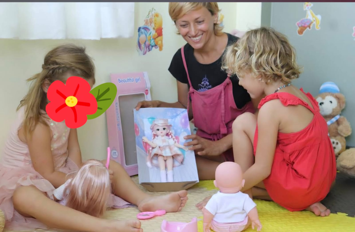 Прекрасный садик, счастливые детки. 