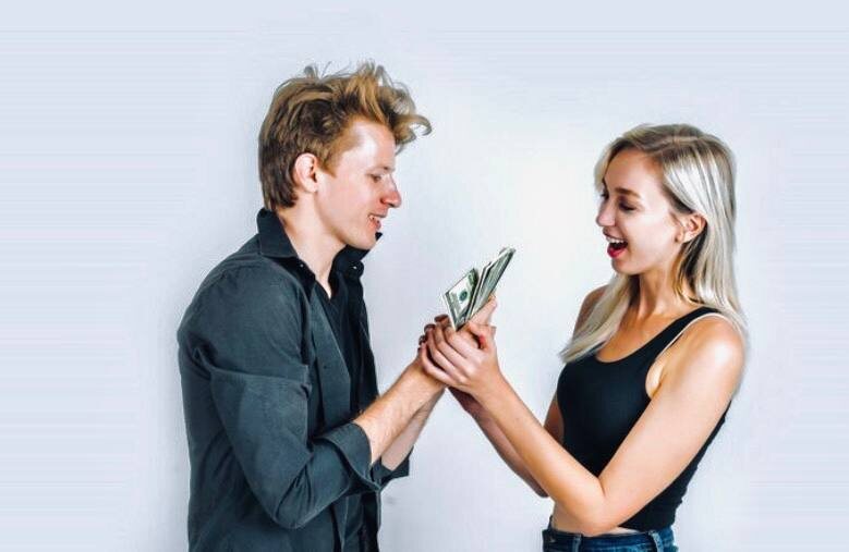 Психолог; сколько стоят отношения с нарциссом - реальная цена в деньгах