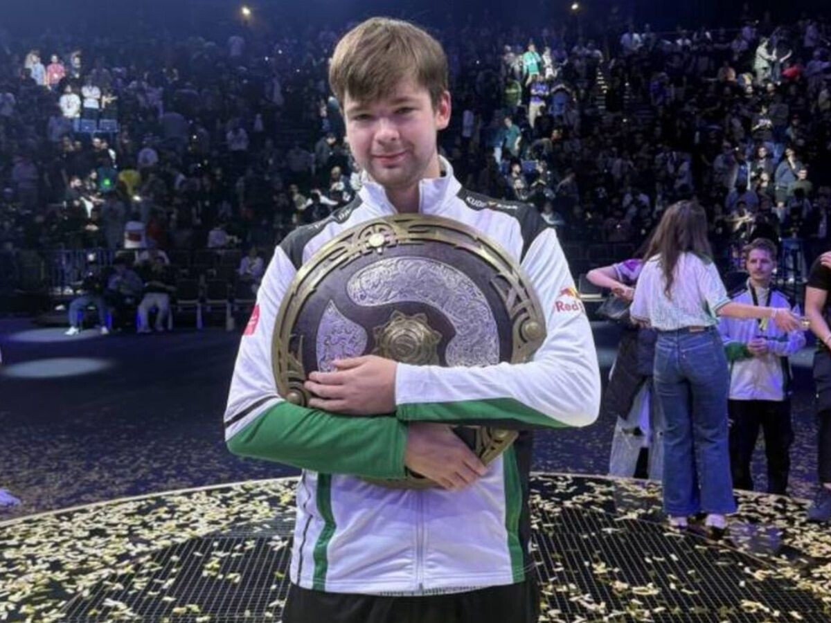    Люкс. Российский чемпион The International 2025 по Dota 2 исполнил мечту отца
