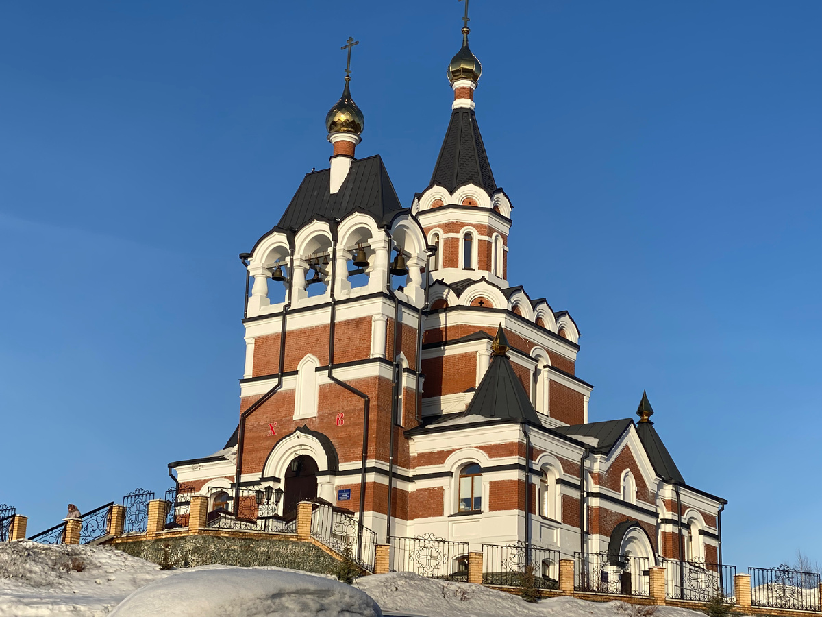 Микрорайон Ложок Искитимского района Новосибирской области. Тут находится храм в честь Новомучеников и Исповедников Церкви Русской. 