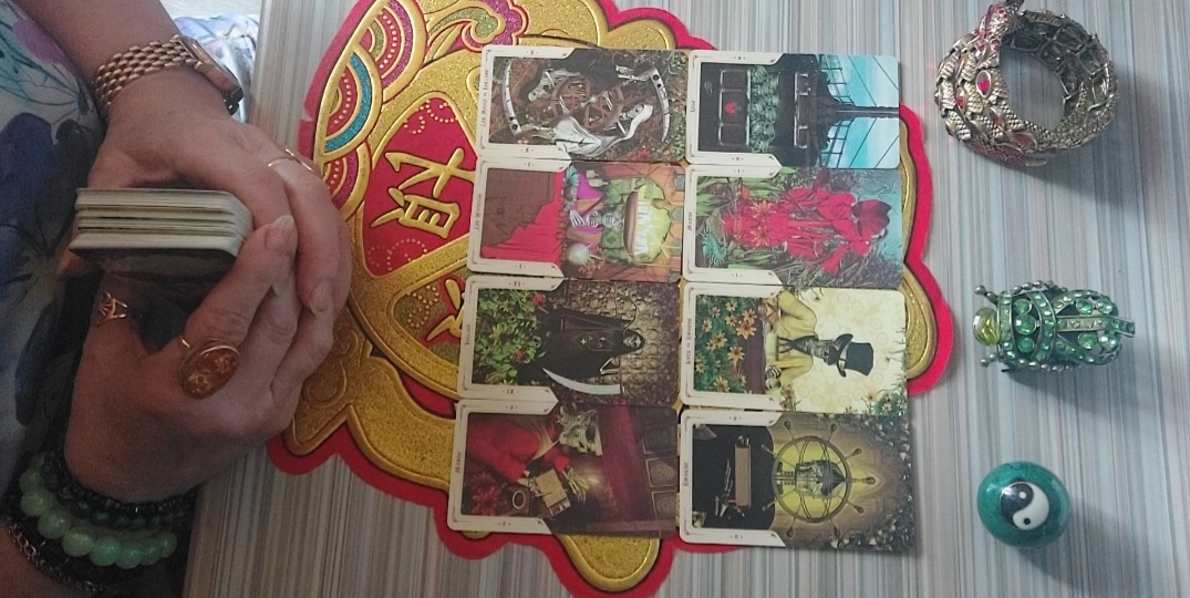 🐎 ⚖️ 🎡 🤦 Знает ли человек, где находится его счастье?