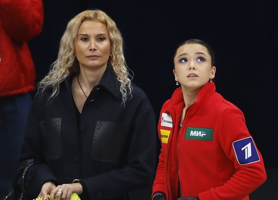 Этери Тутберидзе и Камила Валиева / фото: Александр Сафонов, Чемпионат