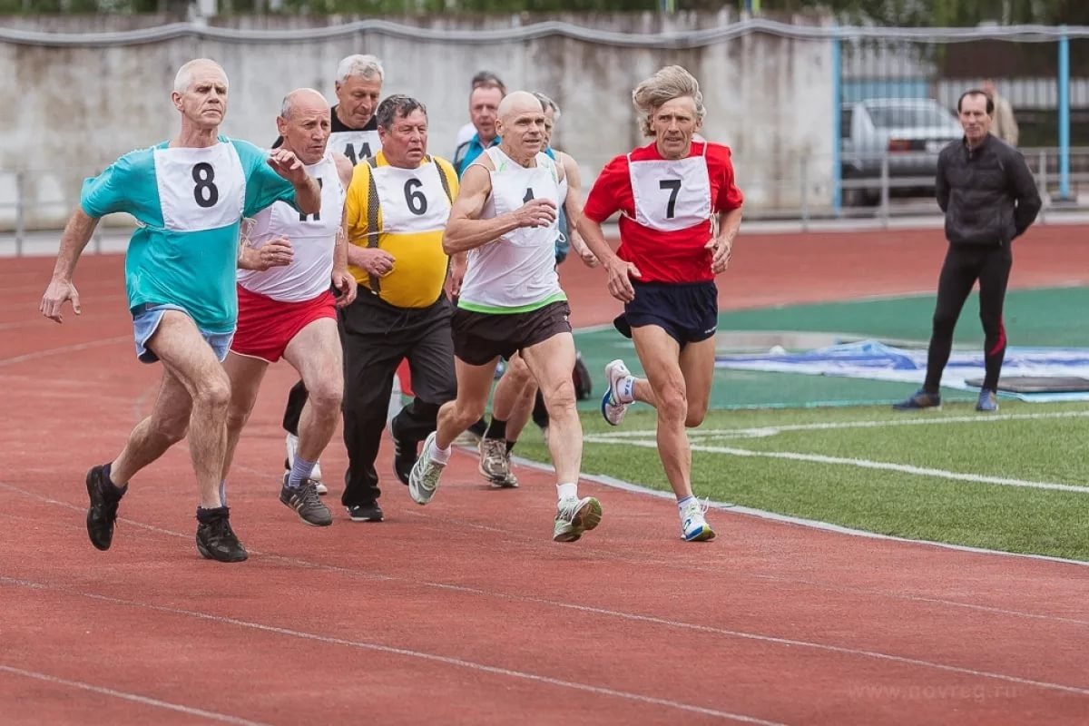 Кто быстрее до пенсии добежит...