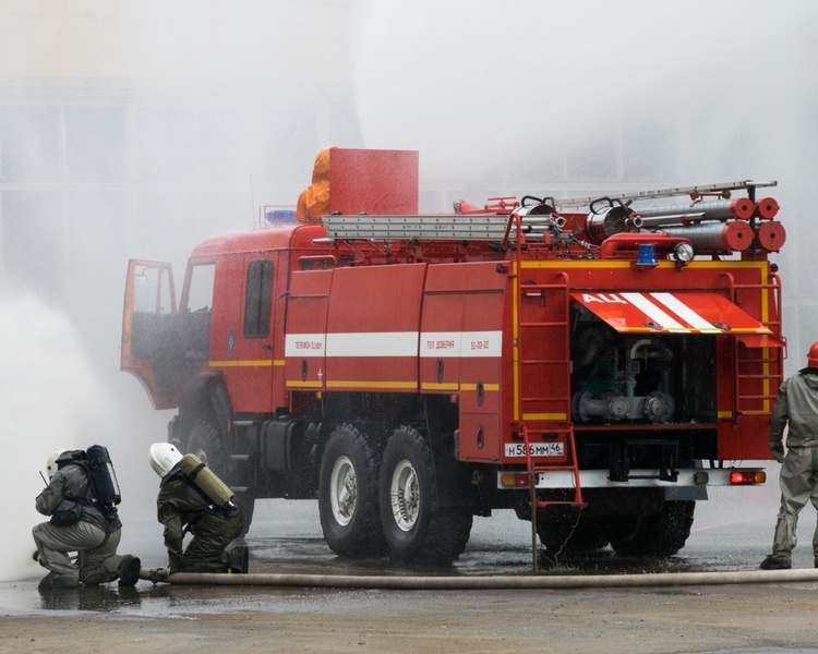     В Курской области за сутки произошло 4 пожара и 1 ДТП