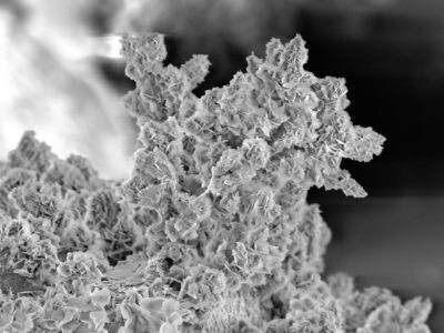    Учёные объяснили вред дендритов для литий-ионных аккумуляторов