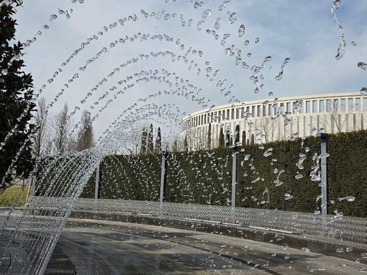 В парке Галицкого уже работают фонтаны — встречаем весну с хорошими новостями