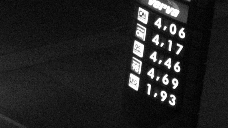     Польша. Прейскурант цен на бензин   
(cc) Maciej