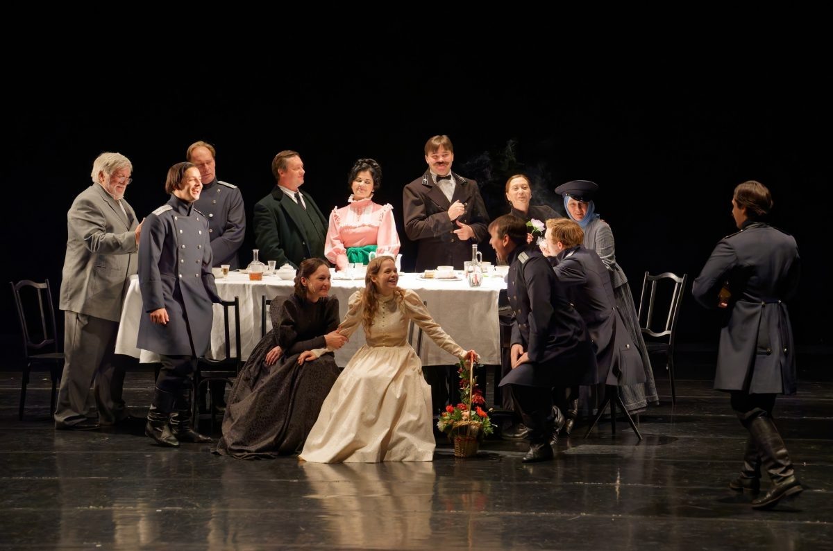    Лучшим спектаклем стала постановка Саровского театра драмы