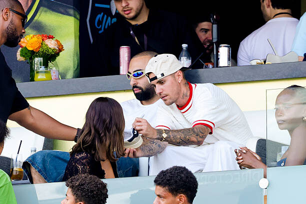    Джастин Бибер. Фото: Kevin Mazur / Getty Images for OBB Media – FANATICS STUDIO