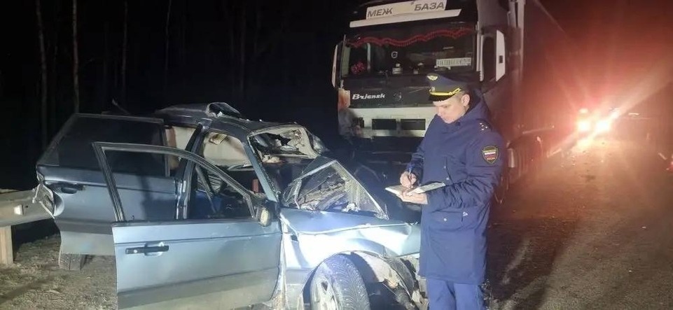    В Жиздринском районе в автоаварии погибло двое человек