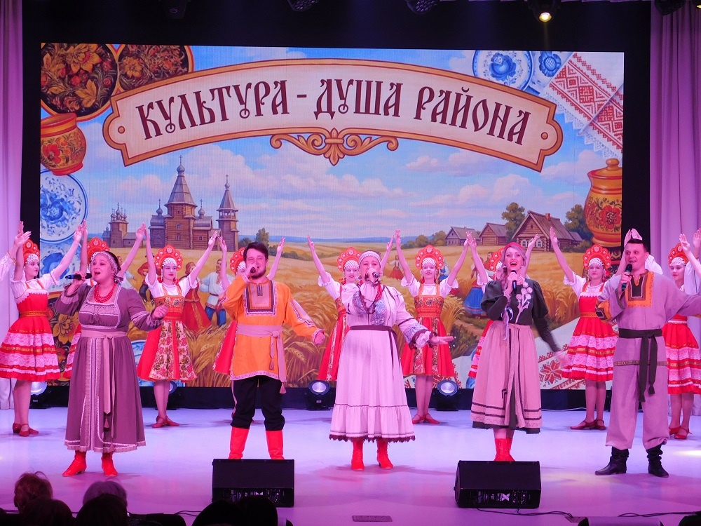    На празднике . Фото Анны Зубаревой