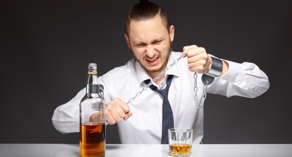 Патологическая тяга к алкоголю: почему так сложно остановиться