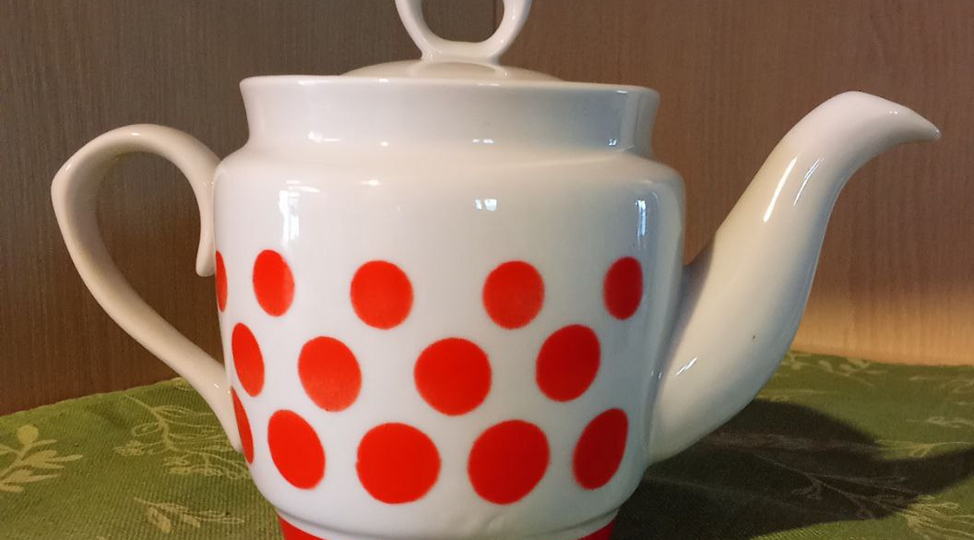 Посудное: очередной новичок в горошек. Первый представитель Бориславского завода!