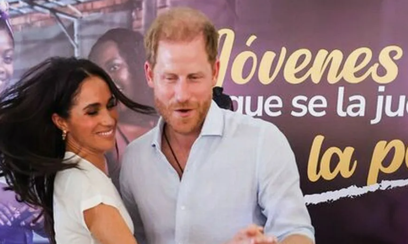 «Сколько яхт? Десятки или сотни?» Джули Бёрчилл задала Меган вопрос, который раньше никто не осмеливался произнести вслух