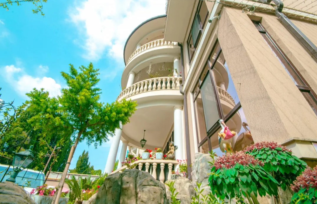 Честный обзор отеля Дубай в Сириусе