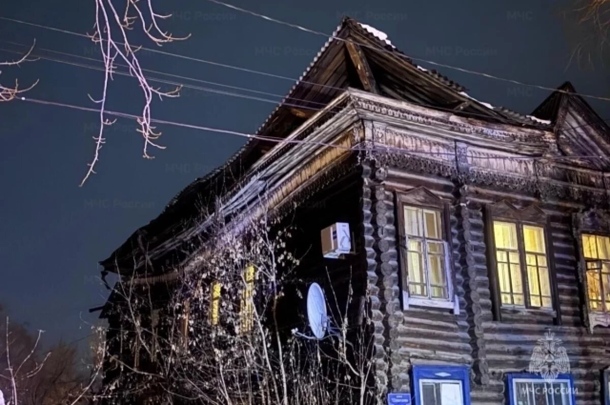    В Томске произошло частичное обрушение крыши старинного здания