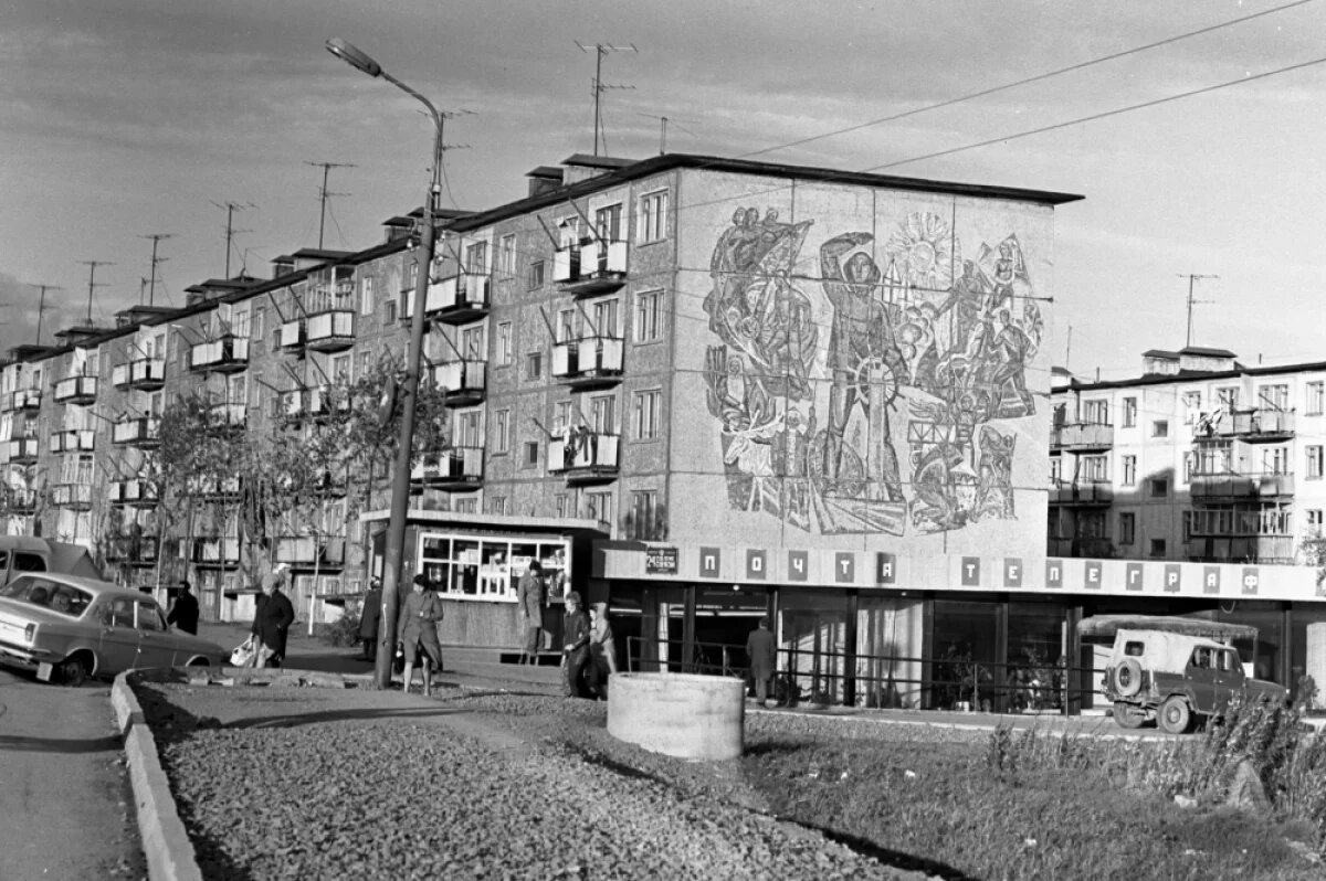    Мозаики Петропавловска: история художников, трагедия и скрытые символы