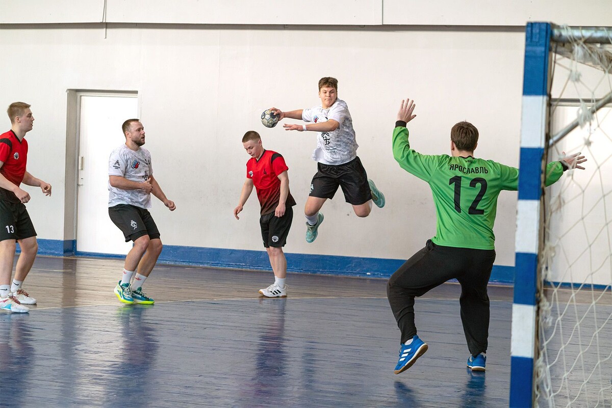    В Москве открыли 37 новых зон для игры и тренировок в гандбол