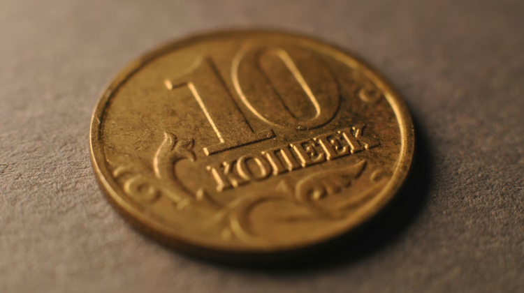 Roman Manshin/Unsplash