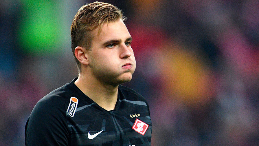 Вратарь «Спартака» Александр Максименко в матче 11-го тура чемпионата России по футболу среди клубов Премьер-лиги между ФК «Спартак» (Москва) и ФК «Оренбург» (Оренбург) / Рамиль Ситдиков/РИА Новости   📷