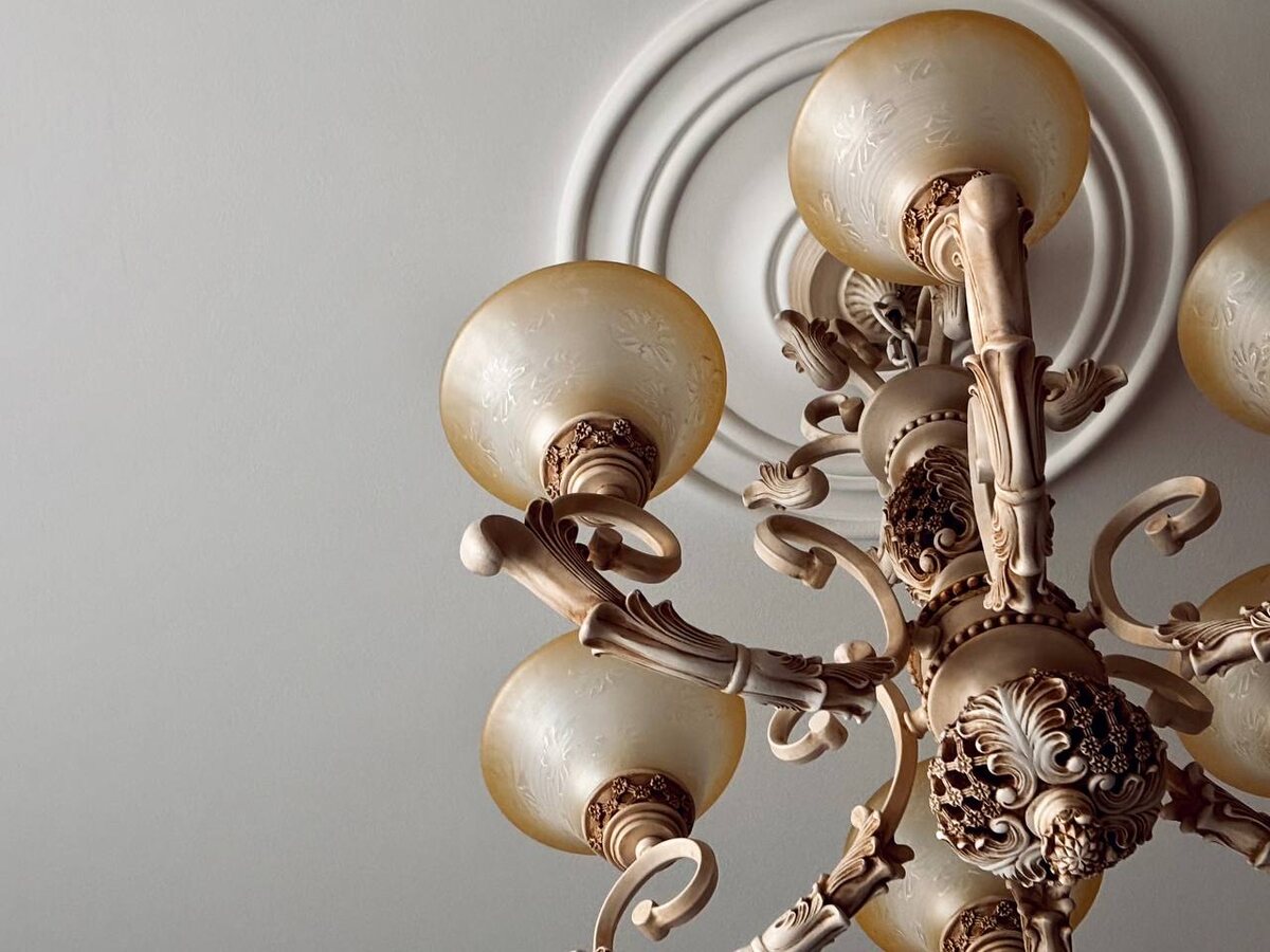 Та самая люстра