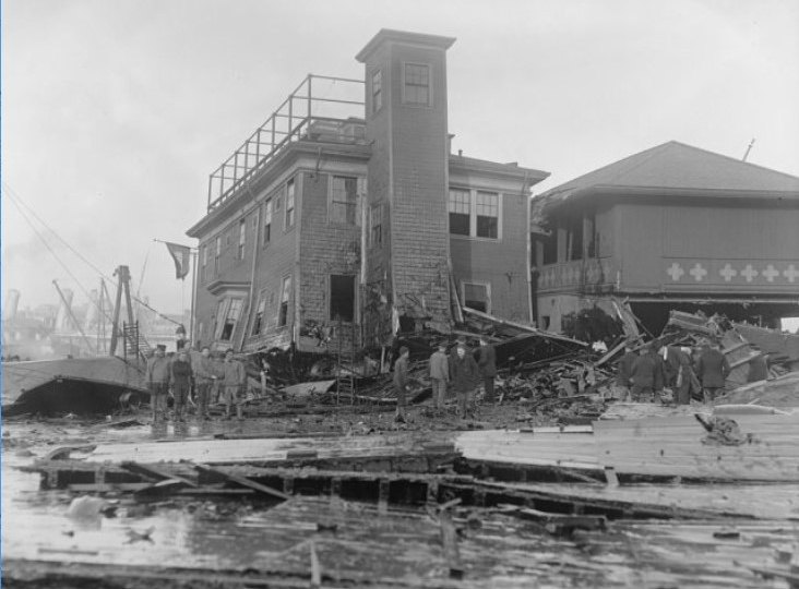 Волна сладкой смерти: самая странная промышленная катастрофа ХХ века