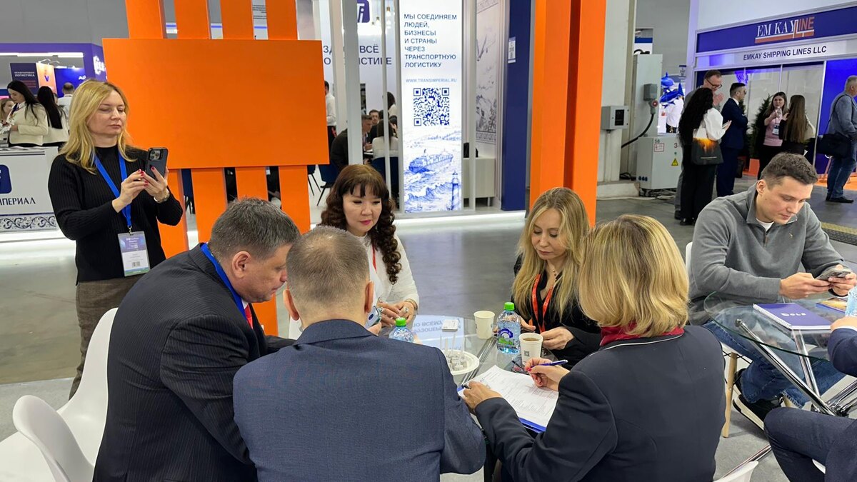 Три оси, вокруг которых крутилось всё