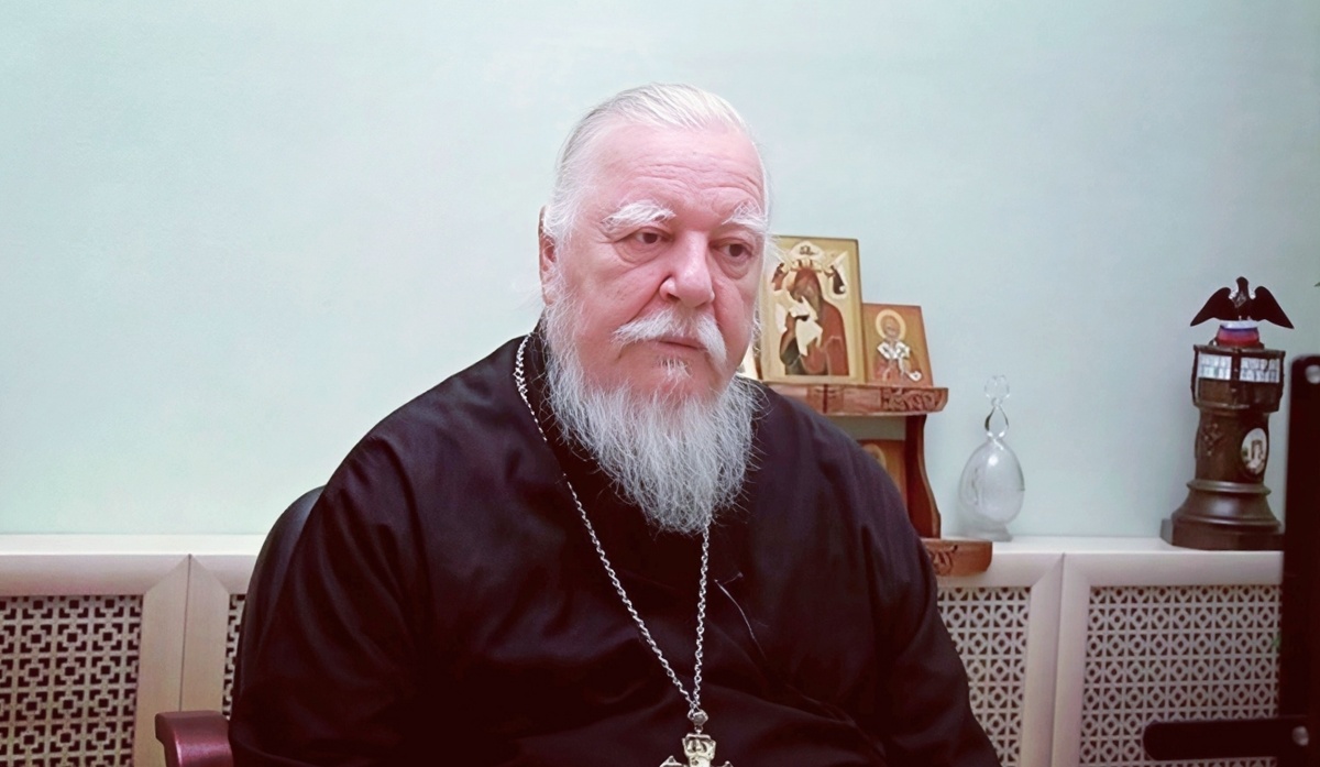 Димитрий Смирнов (07.03.1951 — 21.10.2020 гг.) — протоиерей, церковный и общественный деятель.