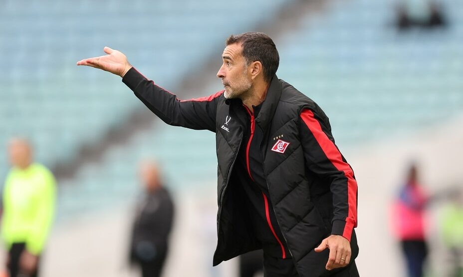    Карседо выпустил на матч с «Оренбургом» Гарсию и оставил на замене Угальде с Солари. Фото: Global Look Press