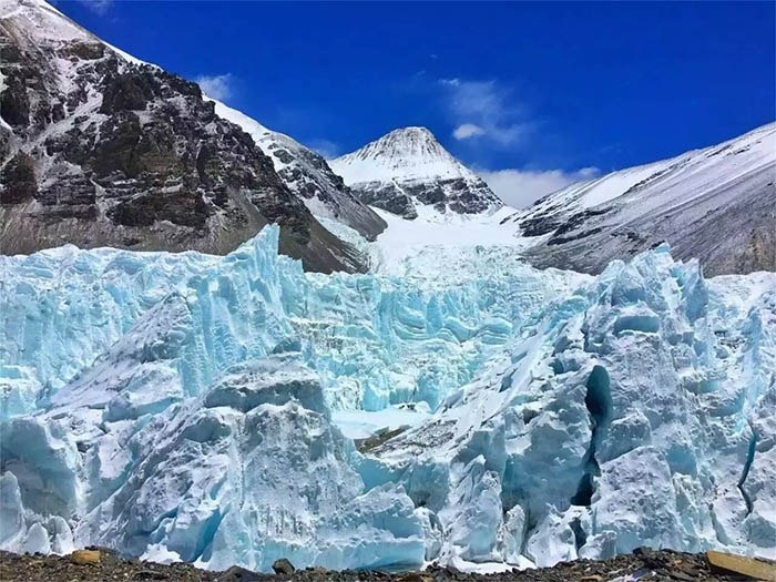 Ледник Ронгбук: там, где природа сильнее всего