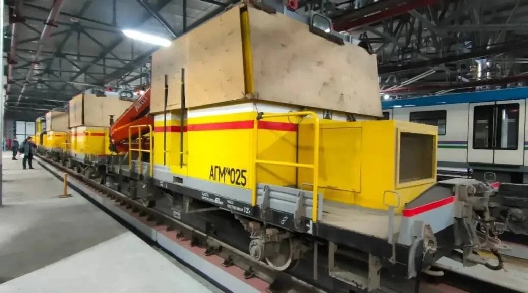  Путевые машины АГМу производства ТМЗ для метро Ташкента. Источник: ТМЗ